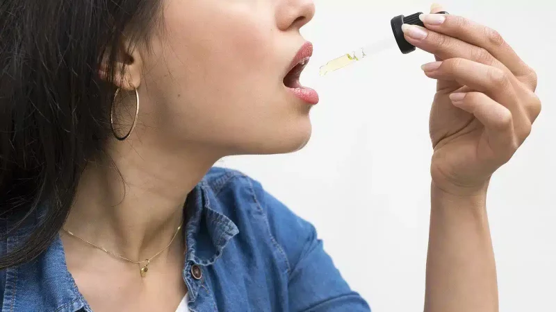 The Essential Guide To Buy Legal CBD Oil Online 2